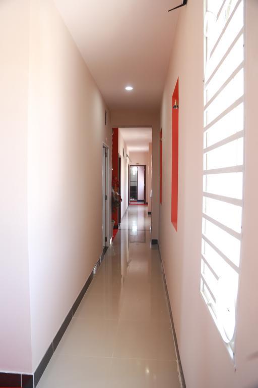 Ban Mai Hotel 66 Phan Thiết Buitenkant foto