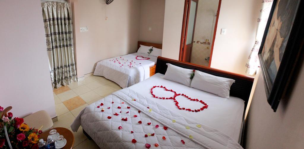 Ban Mai Hotel 66 Phan Thiết Buitenkant foto