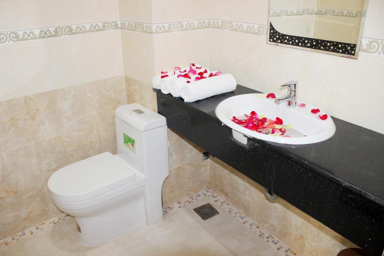 Ban Mai Hotel 66 Phan Thiết Buitenkant foto