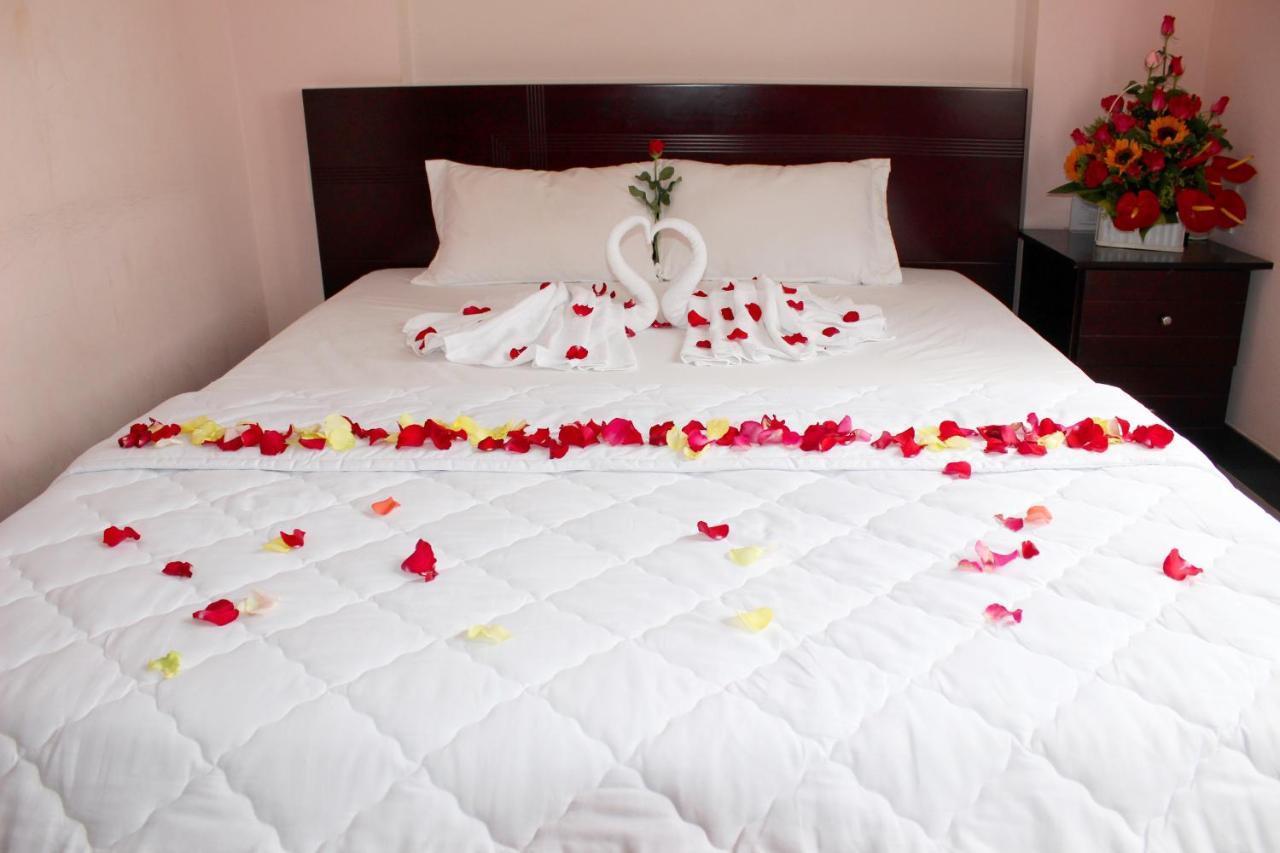 Ban Mai Hotel 66 Phan Thiết Buitenkant foto