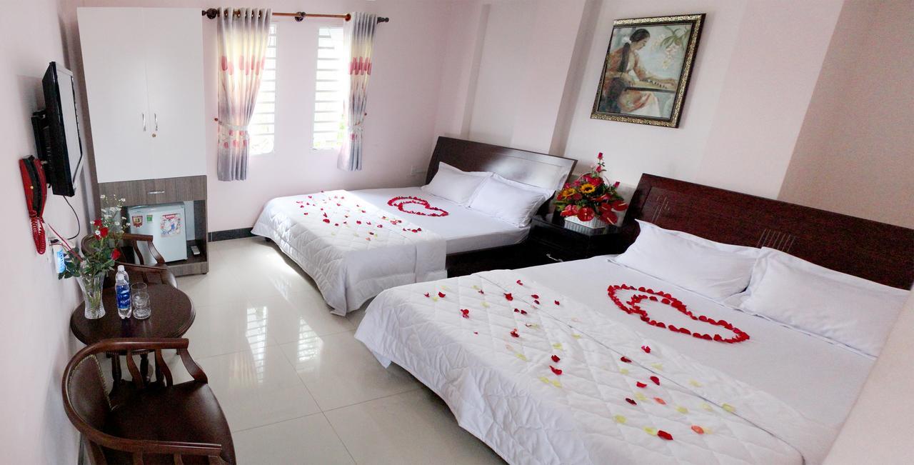 Ban Mai Hotel 66 Phan Thiết Buitenkant foto